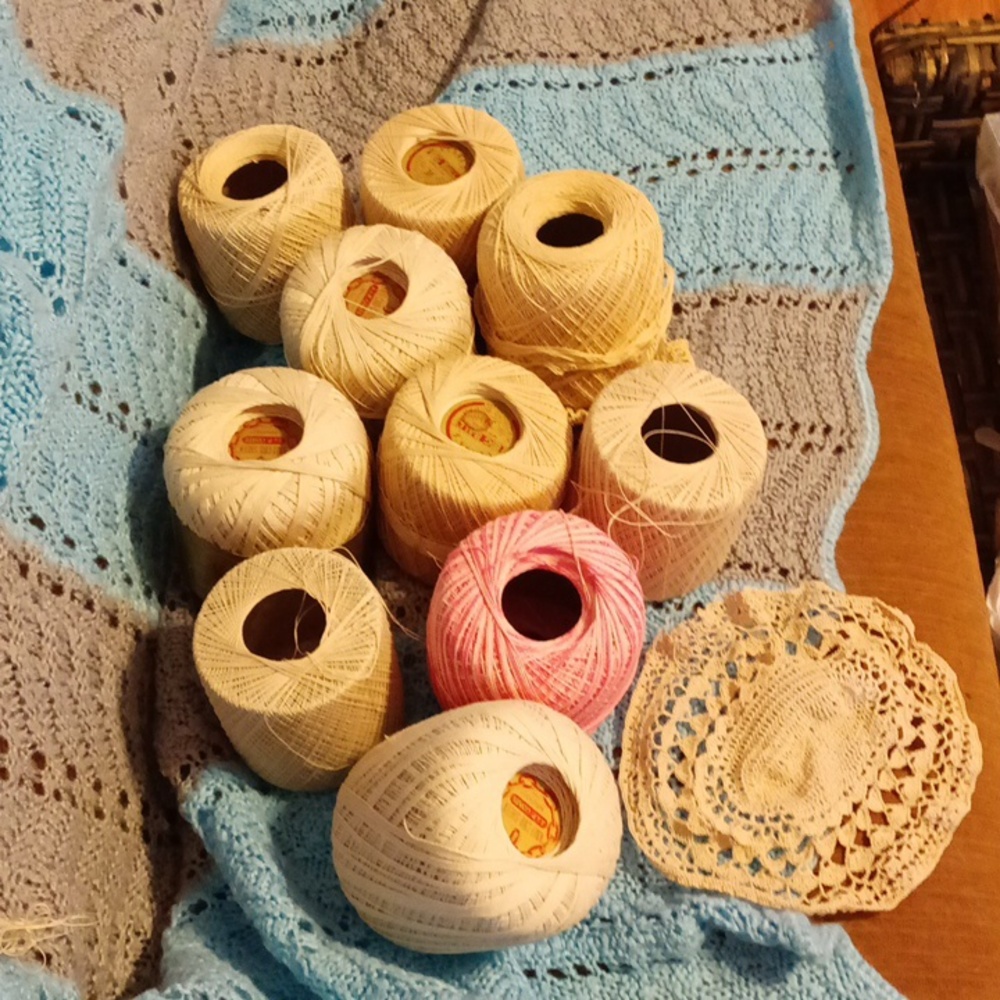 Yarn Lot Of 10 Random Color Mystery Box Knitting Crochet Dolls Lace Dolies Neutr